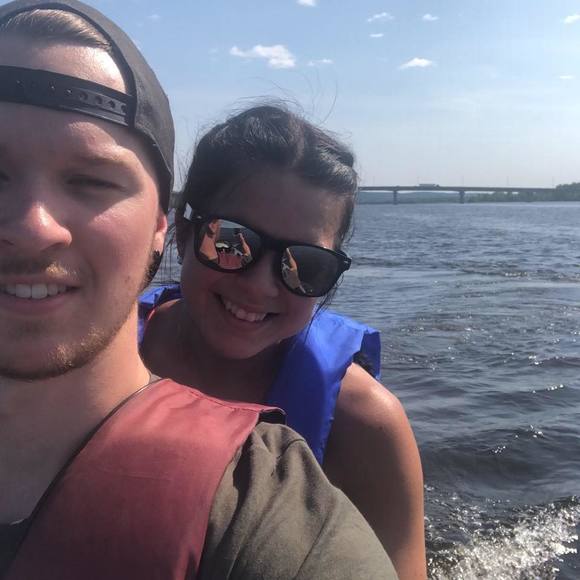 Meet your Posher, Amélie - Picture 1 of 1